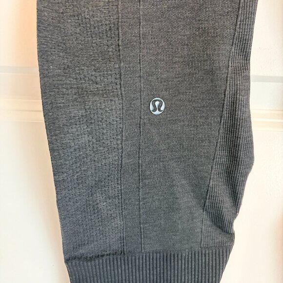 Lululemon Charcoal Grey women’s ebb to street tight leggings - Picture 5 of 9